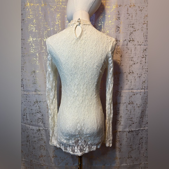 Forever 21 Cream Lace Long Sleeve Shirt - Picture 3 of 5